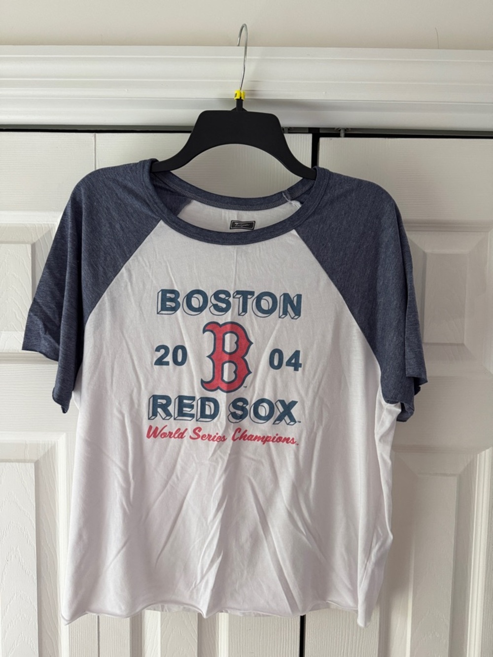 Boston Red Sox Raglan Short-Sleeve Tee - White & Navy